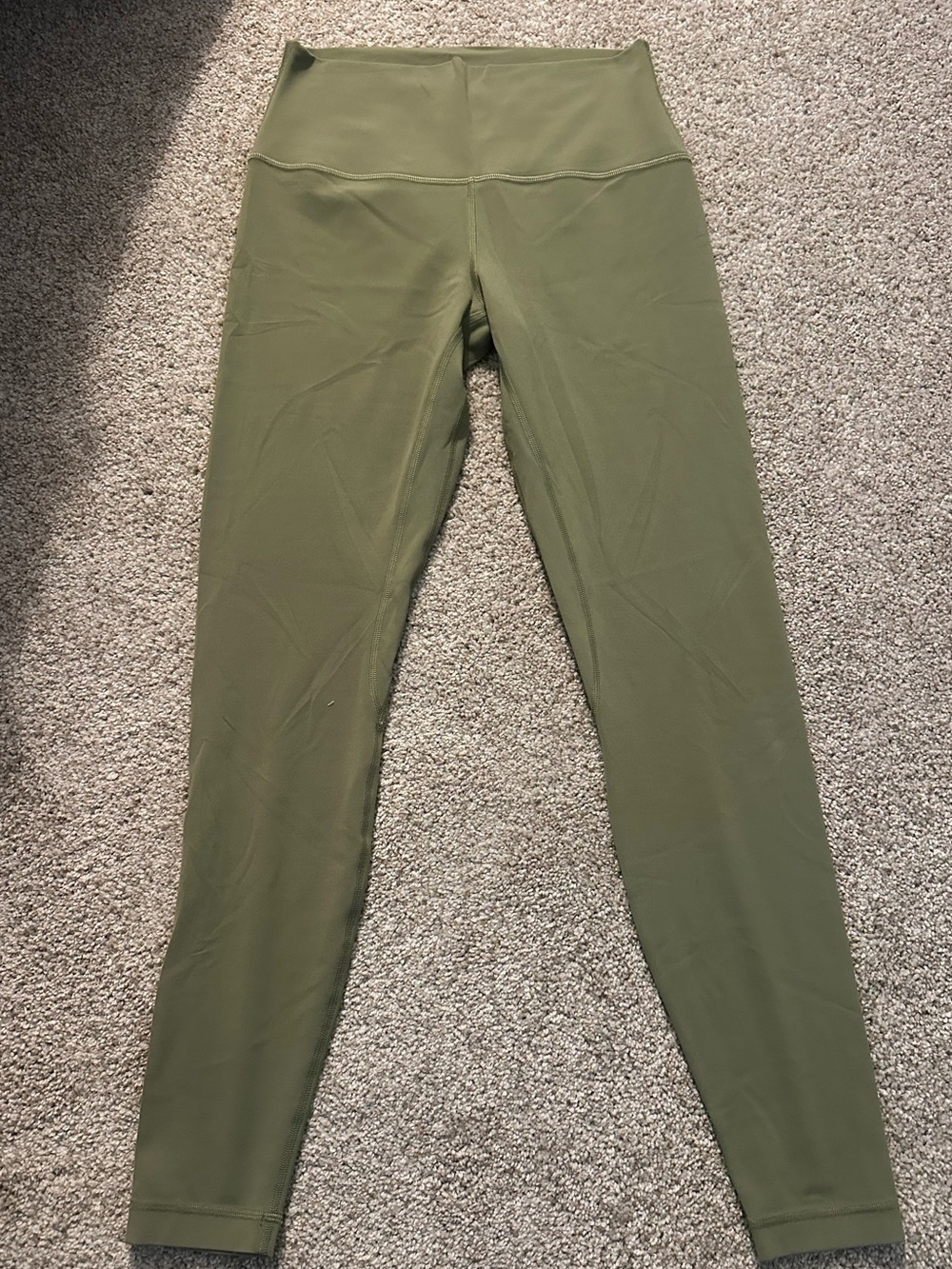Women's Lululemon Olive Green Align  Leggings size 8 with 27 inch inseam